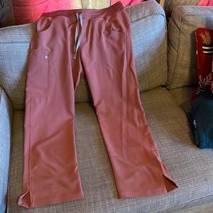 FIGS MAUVE SCRUB PANTS KADE